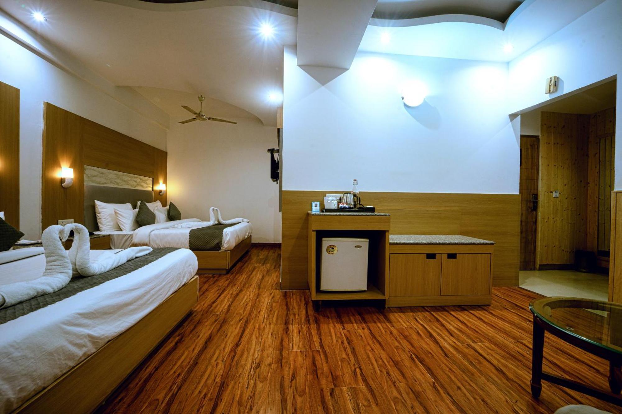 Grand Legacy Beacon, Dehradun Hotel Eksteriør billede