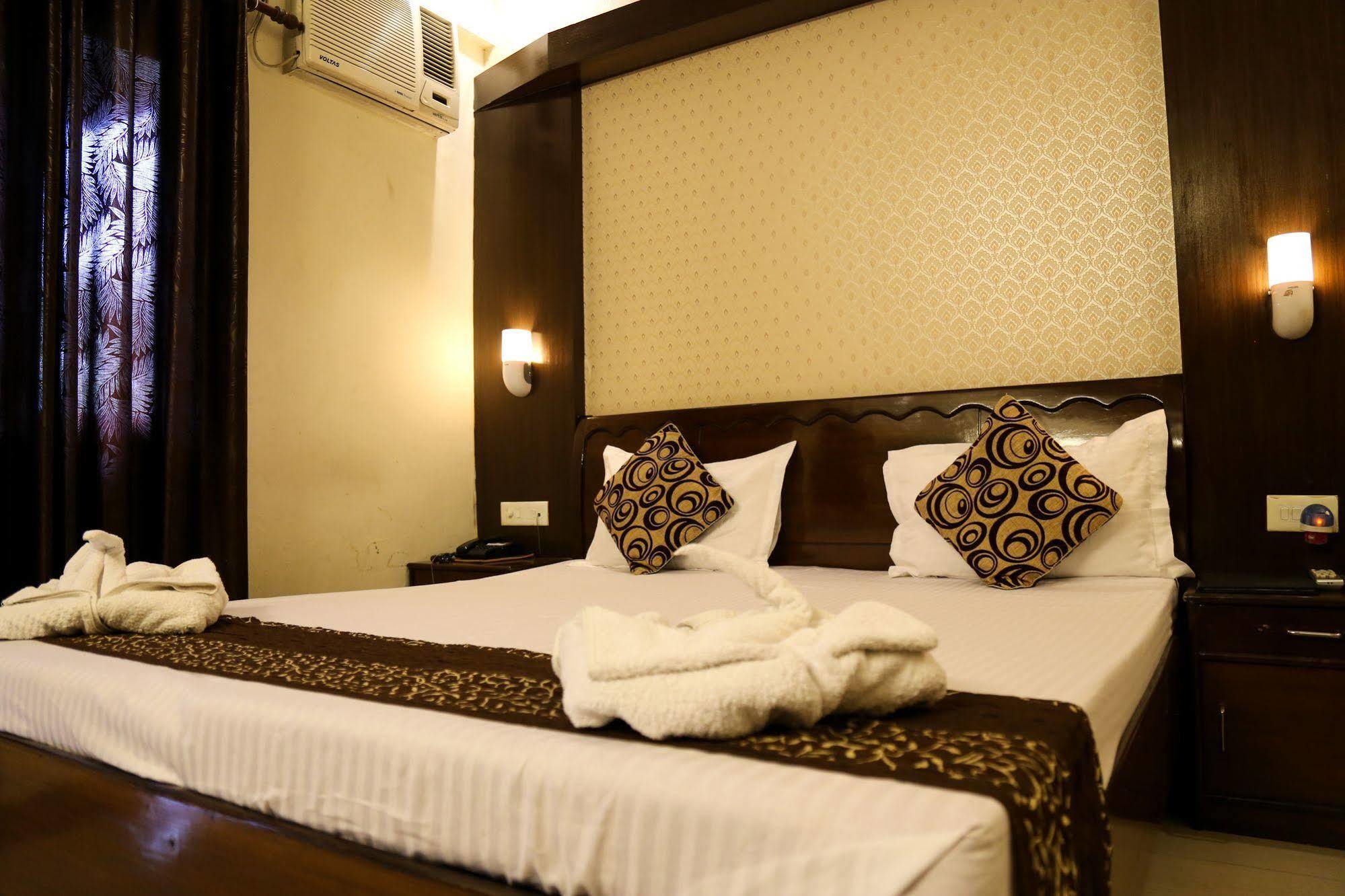 Grand Legacy Beacon, Dehradun Hotel Eksteriør billede